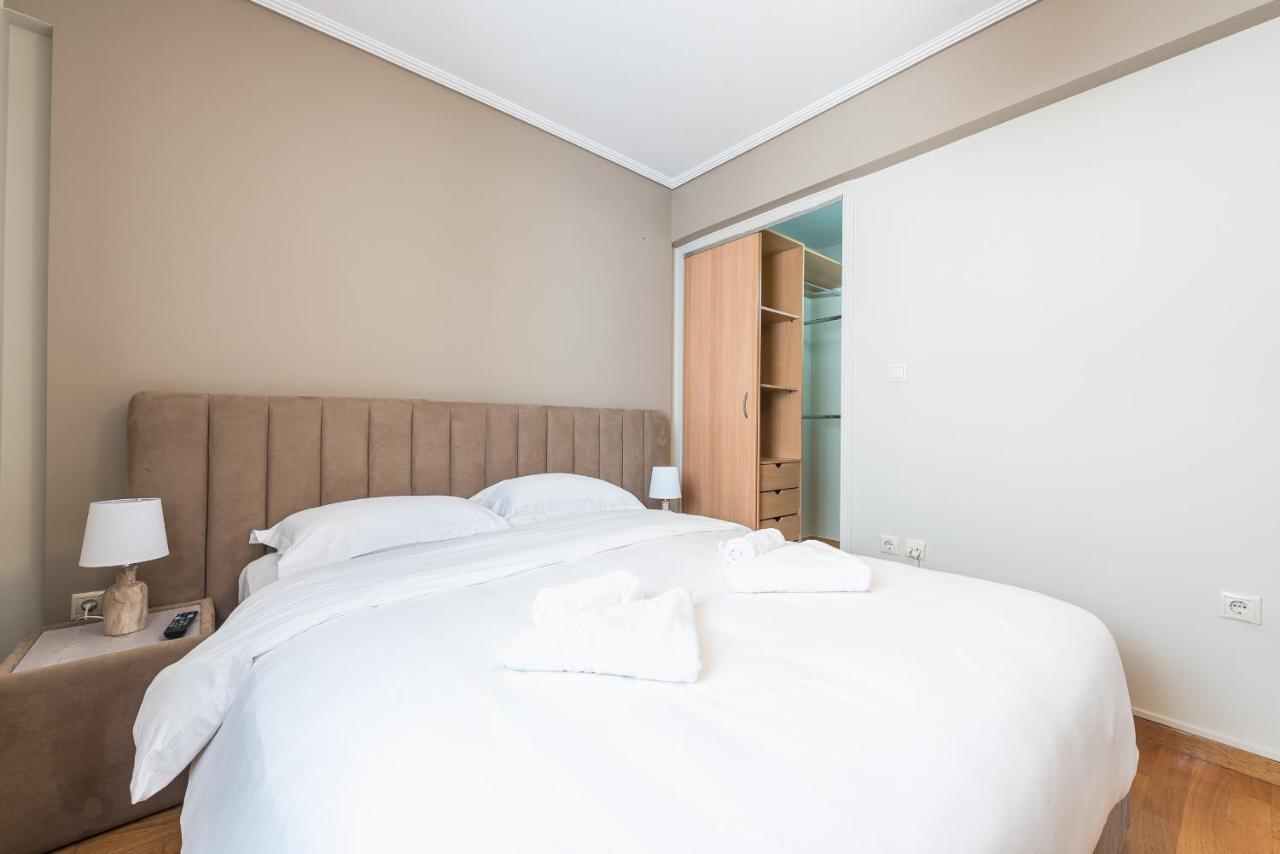 Luxury And Spacious Apt For 6 Guests Athén Kültér fotó