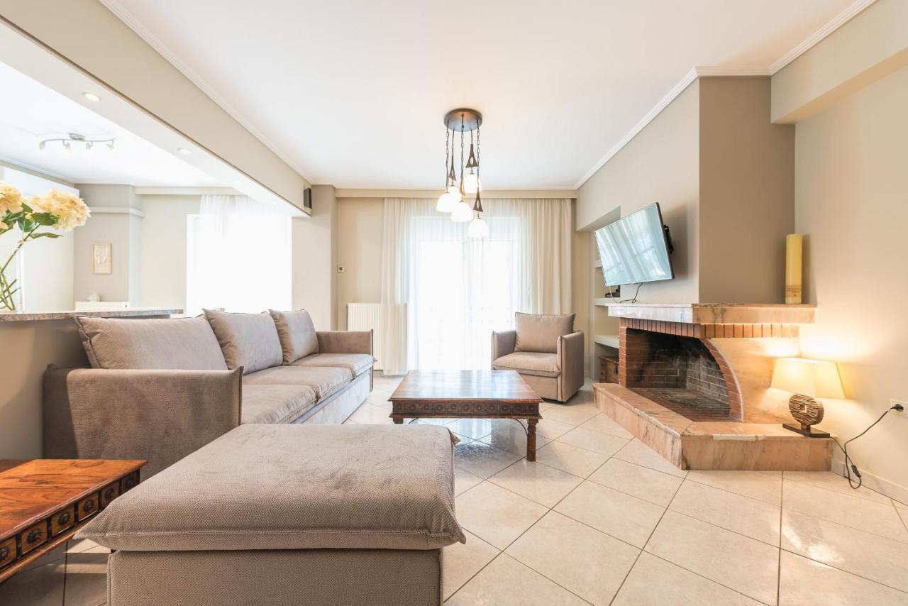 Luxury And Spacious Apt For 6 Guests Athén Kültér fotó