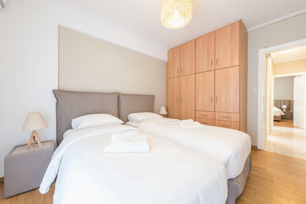 Luxury And Spacious Apt For 6 Guests Athén Kültér fotó